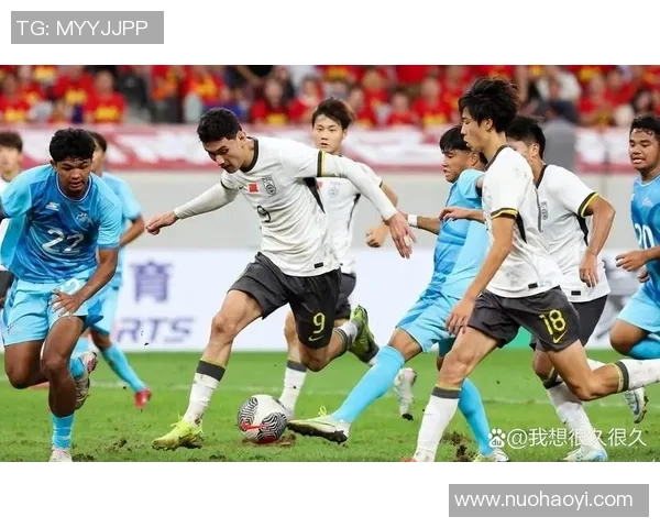 国足球星脸成焦点引热议球迷直呼太神似掀起网络大讨论 国足球星脸成焦点引热议球迷直呼太神似掀起网络大讨论