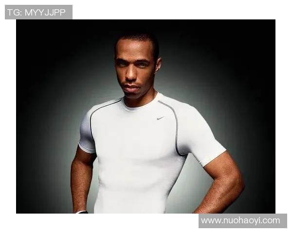 趣味挑战猜猜他是谁一起揭开神秘足球球星的真实身份